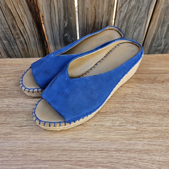 Franco Sarto Blue Suede Women's Slip-On Sandals Size 7 - Picture 2 of 16